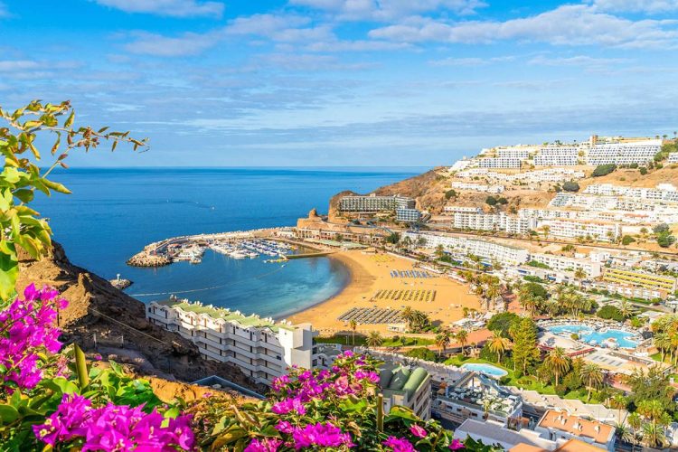 Exploring the Vibrant Activities of Gran Canaria: A Paradise for Adventure Seekers