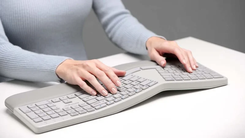 “Ergonomic Keyboards: A Solution to Wrist Pain and Improved Productivity”